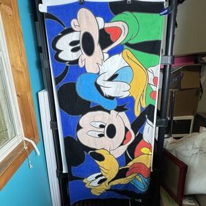 Vtg Mickey Unlimited Disney Beach Towel Mickey Donald Goofy Pluto 100%Cotton 90s